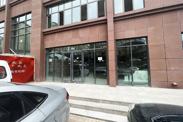 城北碧桂园与西海路十字路口 临街好铺推